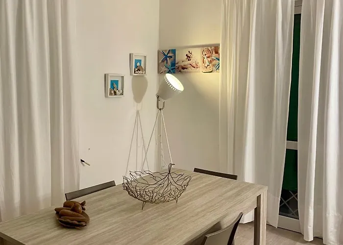 Casa Carlotta توري ديل أورسو